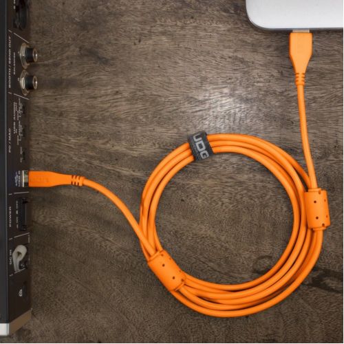 Аудиокабель UDG Ultimate Audio Cable USB 2.0 AB Orange Straight 2m